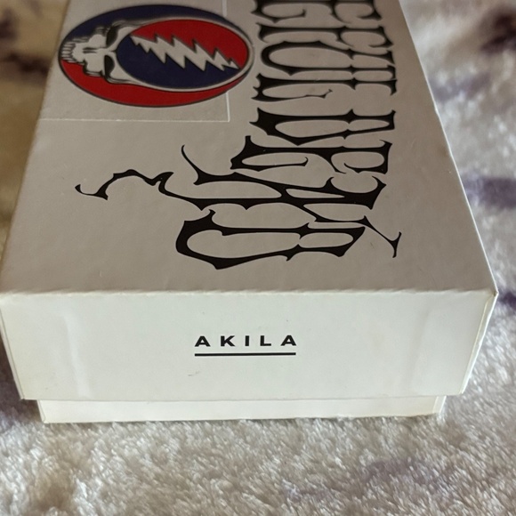 Akila X Grateful Dead Sunglass Case - Picture 5 of 7